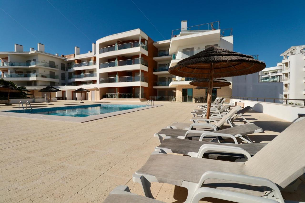 Olhos De Agua 1Br With Pool, Ac And Free Parking Apartment Албуфейра Екстериор снимка